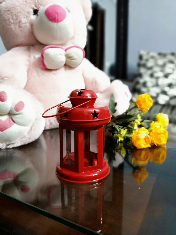 Alisha Exports set of 4 Decorative Red & yellow iron lanterns